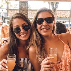 Meet your Posher, Alyssa